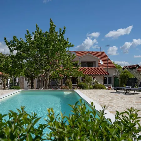 Kalpic Suites & Villa-3